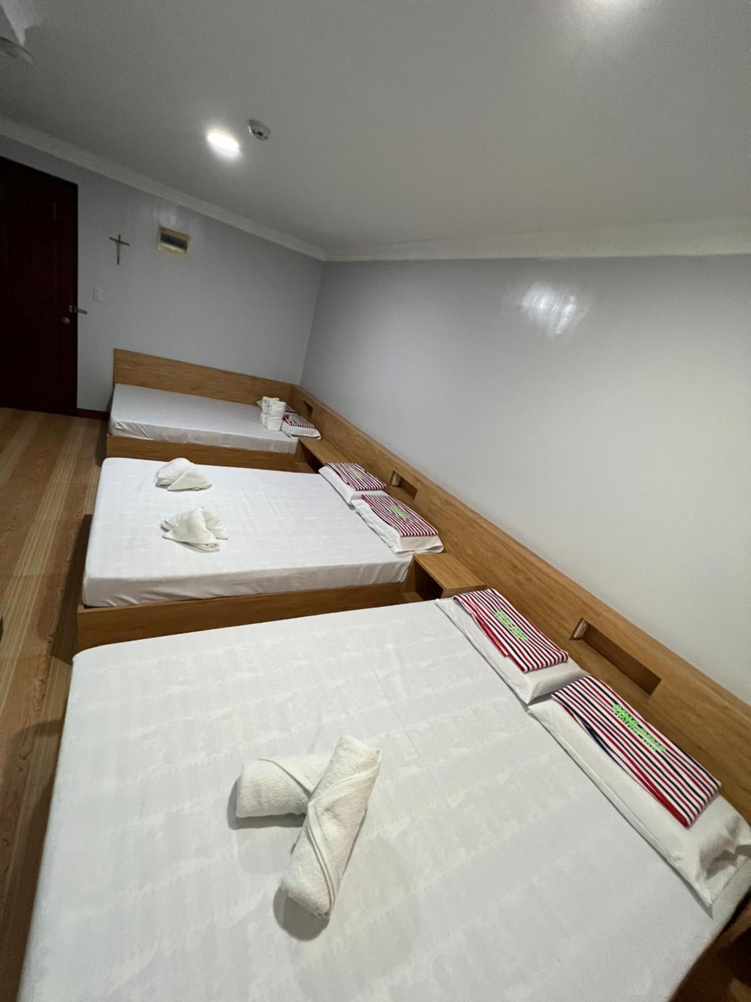 Ging-Ging Tourist Inn Badian Kültér fotó