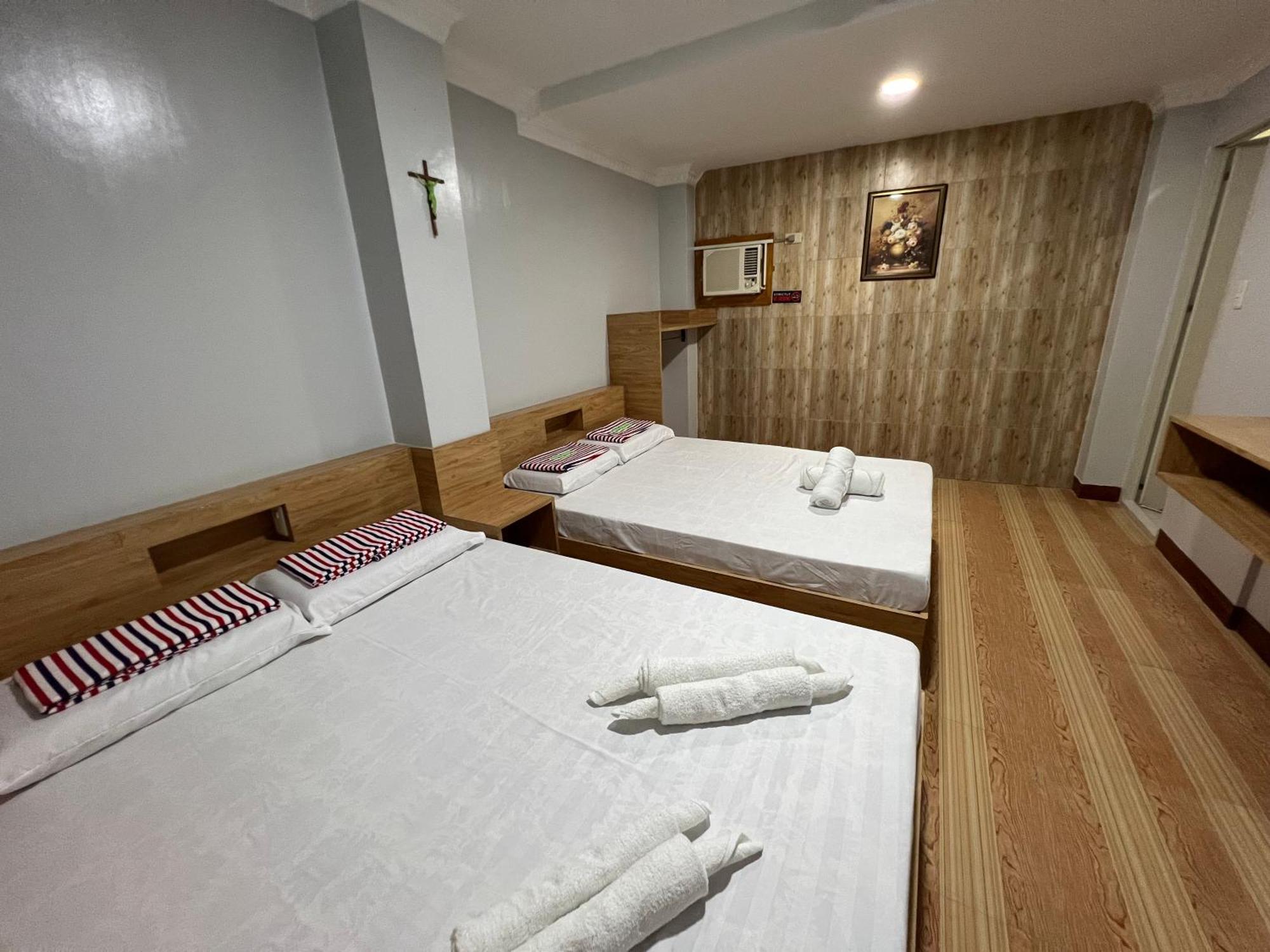 Ging-Ging Tourist Inn Badian Kültér fotó