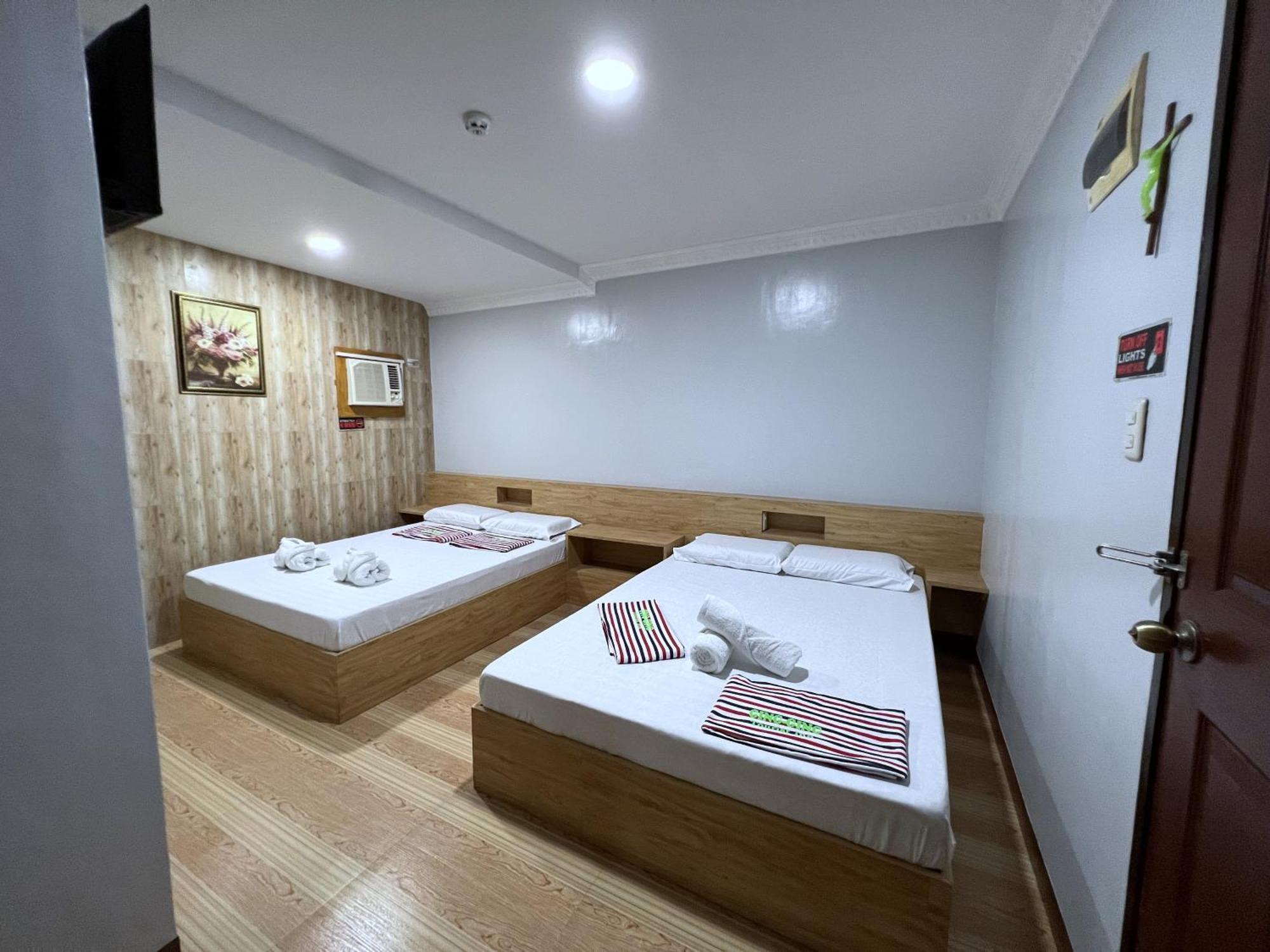 Ging-Ging Tourist Inn Badian Kültér fotó