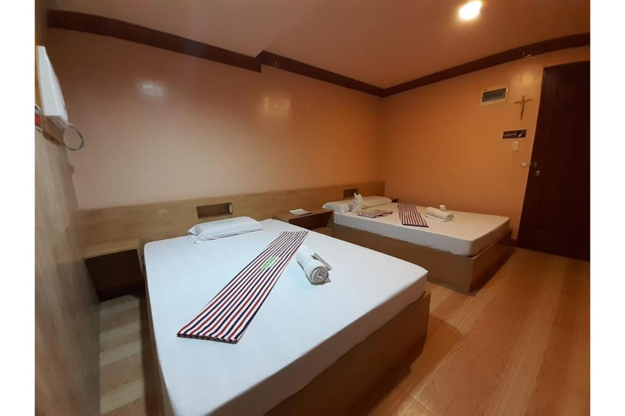 Ging-Ging Tourist Inn Badian Kültér fotó