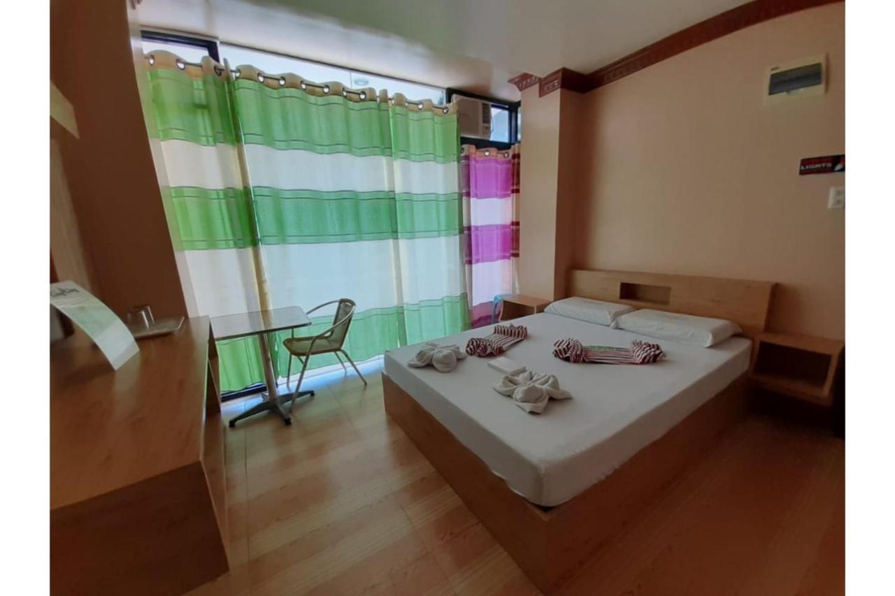 Ging-Ging Tourist Inn Badian Kültér fotó
